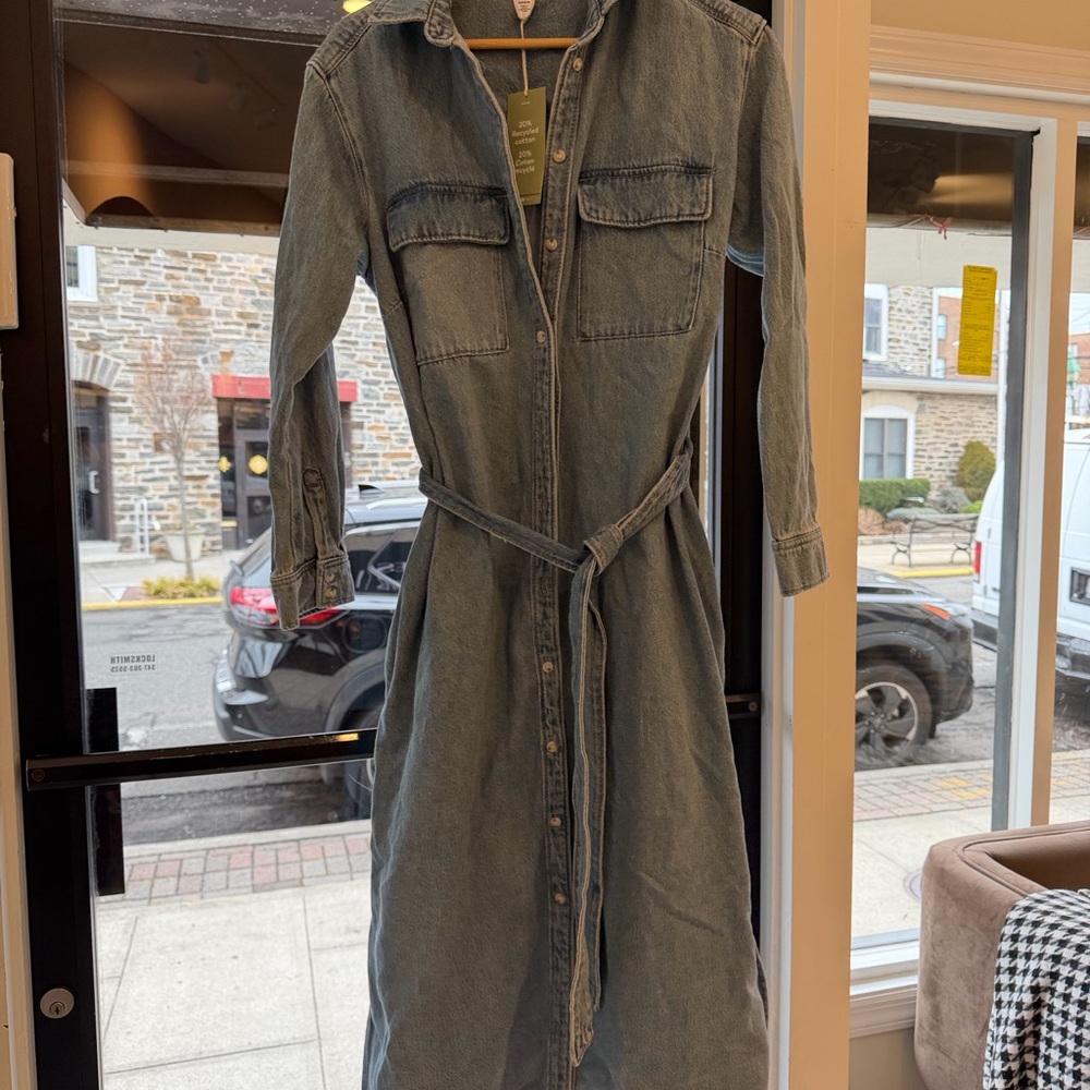 H&M Blue Denim Long Sleeve Dress
